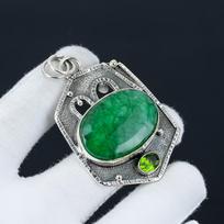 Smaragdas, Peridotas brangakmenių pakabukas, smaragdinis brangakmenis rankų darbo 925 sterlingų sidabro smaragdinis pakabukas moterims, pakabukas dovanoms 5.5 Cm. žalia