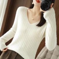 Autumn and Winter New V-neck Long Sleeve Pullover Sweaters Women Fashion Casual Slim Fit Knitted Sweater for Women Elegant Warm Base Jumpers Top 25070 S dramblio kaulas