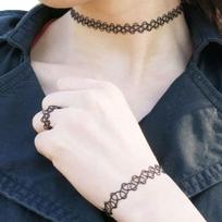 3 Pieces Choker Necklace Ring Bracelet Set juoda