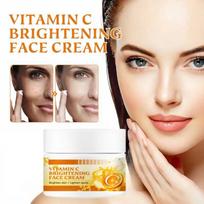 Veido kremas su vitaminu C drėkina veidą, gėlina aknės žymes ir dėmes, skaistina, drėkina ir atkuria odą. 5G beige