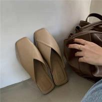 Fashion Designer Comfortable Women's Mules Shoes Slippers Elegant Sandals Woman Fashion With Chic Point Hot Leather Summer New 2024 Low 34 chaki