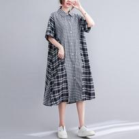 Vasarinė laisva didelio dydžio patchwork vidutinio ilgio languota marškinių suknelė moterims M