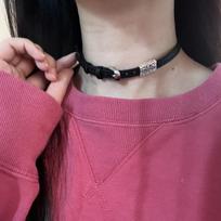 A Two-Wear, Textured Belt Buckle Choker Collar Premium Versatile Neck Link Collarbone Necklace