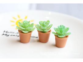 DIY Resin Accessories: Succulent Micro Landscape Ornaments, Flocking Potted Plant Pendant, Keychain & Mobile Phone Chain 2.0cm x 2.5cm žalia