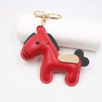 Stylish High-End Horse Pendant: Pony Keychain & Luggage Accessory 3D Pony Pendant raudona
