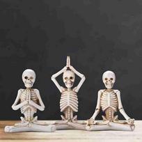 Meditacijos skeletas statula ir jogos skeletas statula mini rinkinys dervos amato ornamentai Helovino vakarėlio dekoracija stalas gotika