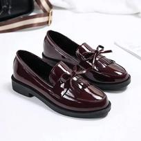 Moteriški batai Lakinės odos Moteriški batai Britų kutai Laisvalaikio moteriški plokščiapadžiai batai Bowknot Maži odiniai batai Patogūs Zapatos 35