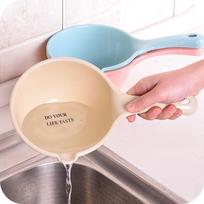 Plastic Thickened Long Handle Baby Shower Ladle white