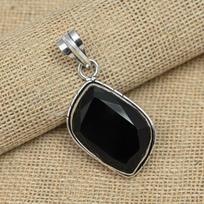 Black Spinel Gemstone 925 Sterling Silver Handmade Jewelry Dainty Pendant 1.96 Inches juoda