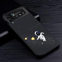 Astronautas Mobiliojo Telefono Dėklas Samsung Galaxy Z Flip4 Flip3 5G Juodas Coque Z Flip 4 3 Kietas PC Prabangus Dangtelis Zflip3 Funda Capa Samsung Z Flip3 5G