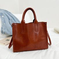 2024 Large Capacity Tote Bags Luxury Designer Brand Women's Shoulder Bag High Quality Oil Wax Leather Crossbody Bags Sac Female gray