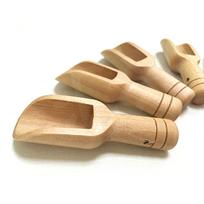Mini Wooden Scoops Bath Salt Spoon Candy Flour Spoon Scoops Kitchen Utensils beige