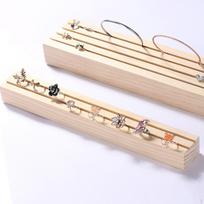 Auskarų vėrimo organizatorius, tvirto medžio papuošalų stovas, modernus, lengvas, kūrybingas žiedų laikiklis Double Rows beige