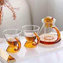 Modernus šviesus ir prabangus stiklinis arbatinukas arbatinuko papuošalai Modelių kambario Kavinė Arbatinė Viešbučių rinkinys Minkštas dekoravimas Teapot three-piece set M98442 gray