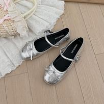 Silver light mouth ballet flat-soled single shoes for women's 2025 new summer skirt French round head Mary Jane shoes 35 sidabras