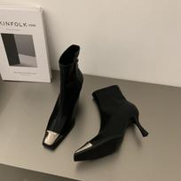 Metal head short boots women's square head thin heels high heels bare boots 2024 autumn and winter new elastic boots soft leather thin boots 38 matinė juoda spalva