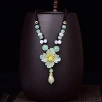 Crystal Neklace for Women Ethnic Flower Fashion Choker Necklaces for Women Statement Necklace Jewelry Chain Accessories