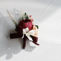 Dirbtinio šilko rožių gėlės Jaunikis Boutonniere Moteriškas Vyriškas kostiumas Korsas nuotakos sagomis Vestuvių riešo gėlių vakarėlio dekoras