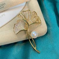 [Diy Accessories] Copper-Plated Gold-Plated Micro-Inlaid Zircon Ginkgo Biloba Brooch Women'S Pin 9-10Mm Pearl Corsage Empty Holder gray