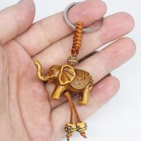 Resin Lucky Elephant Carving Keychain Pendant Cute Cartoon Animal Horse Tortoise Key Ring Women Men Bag Decoration Pendant Car Key Widget Holiday Gift elephant