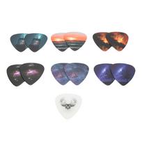 13 vnt. gitaros mediatorių, vidutinio storio, celiuloidinių, su dėžute, instrumentų priedaiStarrysky gray