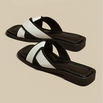 Ladies slippers, women's summer wear, ins tide super hot 2024 new fashion all-match soft bottom flat bottom sandals 35 balta