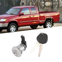 Kuro bako užraktas su 2 raktais Toyota Tacoma Tundra 95-04, detalės numeris 69058-26030