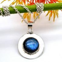 Apvalus Cabochon natūralus labradoritas (8,80 Ct) Kaklo pakabukas Tvirtas 925 sterlingų sidabro brangakmenio pakabukas su grandinėlės papuošalais mėlyna