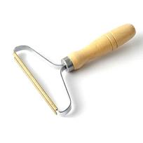 Portable Lint Remover Clothes Fuzz Fabric Shaver Brush Tool Power-Free Fluff Removing Roller for Sweater Woven Coat Wood color beige