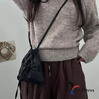 Mini Anorak String Pocket Sling Bag Crossbody Mini Bag 18x14x2cm juoda