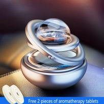 Automobilio oro gaiviklis vidaus pakaba Tiger Head saulės energija besisukantys aromaterapijos priedai vyriški ir moteriški originalūs kvepalai 2x Aromatherapy Tablet juoda