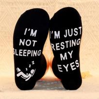 Spot I'M NOT SLEEPING Anti-Slip Lettered Cotton Mid-Tube Socks One Size juoda/balta