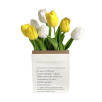 Artificial Flowers Tulipa Style Fine Details Colorfast Vibrant Colors Plastic Flowers for Office geltona