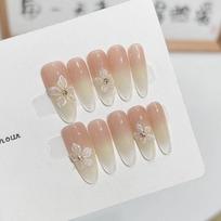 Wearing Armor High-end Summer Ice-transparent Nude Color Gradient Ice Flower Manicure Finished White-looking Fake Nail Patch Can Be Detached Extra small XS