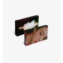 JISOO FIRST SINGLE ALBUM [ME] raudona