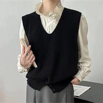 Lazy design camisole pullover V-neck sleeveless knitted vest sweater for women autumn and winter loose sweater vest female top One Size juoda