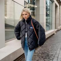 Žieminė moteriška medvilninė striukė su užtrauktuku priekyje Stora šilta vidutinio ilgio paltai stovi apykaklė Kasdieniai vienspalviai Paprasti gatvės aprangos paltai S juoda