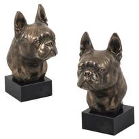 Bostono terjerų, Amerikietiškas džentelmenas - Šuns statulėlė, biustas ant akmeninio pagrindo, skulptūra, trofėjus šunų parodai, „Art-Dog“ prekės ženklo ruda