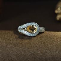 Kriaušės formos citrino žiedas S925 Sidabrinis Palace Style 925 Sterling Silver Circon Unikalus vandens lašų žiedai mergaitei geltona