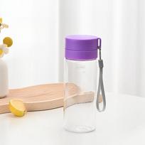 Vasaros Lauko Didelės Talpos Sporto Puodelis Kūrybingi Studentų Arbatos Puodeliai Nešiojami Virvelės Plastikiniai Puodeliai Reklaminiai Dovanų Puodeliai 600ml violetinė
