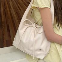 New Versatile Women's Tote Bags French Style Bow Leisure Commuter Trend Texture Solid Color Fashion High Capacity Shoulder Bags gray
