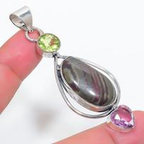 Bloodstone, Peridot Handmade 925 Sterling Silver Jewelry Pendant 2.76  K7A14 gray