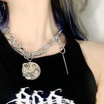 Galaxy Planet Necklace Female Design Sense Cool Dark Thick Chain Personalized Street Collarbone Chain Tide