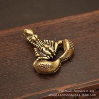 Brass Copper Scorpion Ornament: Handheld Desktop Decor, Small Office or Home Tea Pet for Men gray