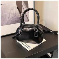 Red Hand Bag with Small Square Female Fashion In Autumn and Winter All Matching Texture Crossbody Bag juoda
