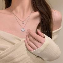 Double-Layer Rose Zircon Sweater Necklace - Women's Versatile Clavicle Chain, Light Luxury, High-End, Niche Accessory