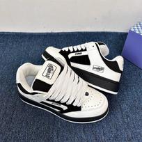 2025 spring new Hong Kong style retro white and black color matching bread shoes versatile platform white shoes sports and leisure board shoes 35