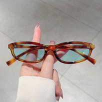 KAMMPT Irregular Oval Men Sunglasses Trendy Popular Shades Tortoiseshell Minimalist Black Sun Glasses Suitable For Travel Party as picture shows