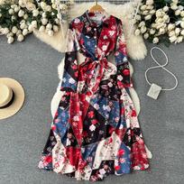 2024 Spring and Autumn New Print Dress Women Loose Slimming Floral V-neck Waist Hugging Slimming A- line Length Skirts Fashion one size juodos alyvuogių spalvos