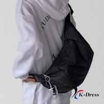 Camilla Cross Hobo Bag + Keyring dramblio kaulas
